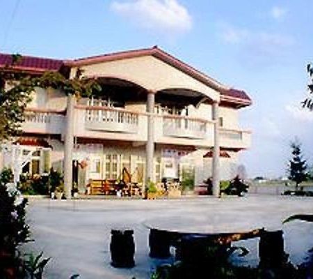Апартаменты Yilan Affectivity Уцзе Экстерьер фото